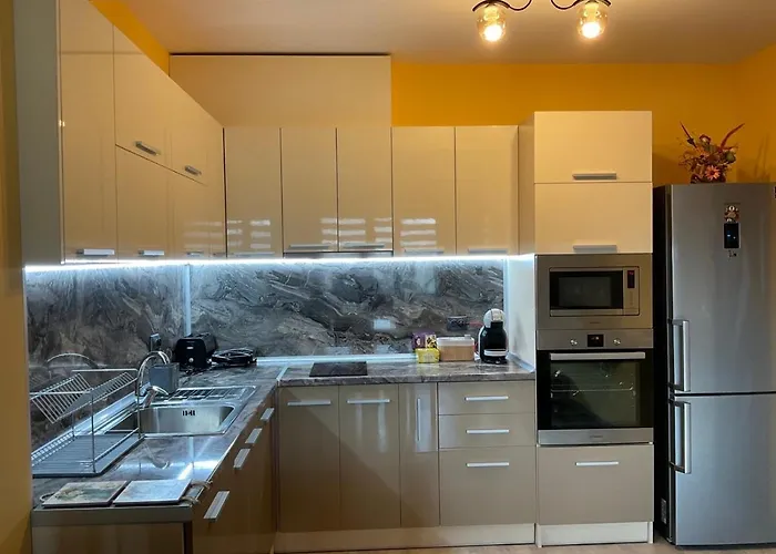 Nataly Homes Apartament *